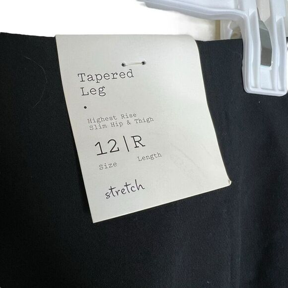 NEW Universal Thread Women's High-Rise Tailored Trousers in Black 12 - Picture 9 of 13